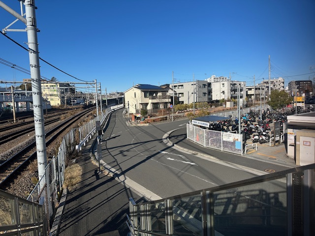 2210-3.jpg